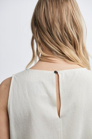 SAMPLE SALE: THE J+J TANK