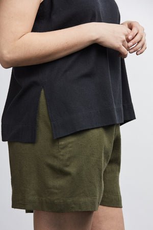 SAMPLE SALE: THE J+J TANK