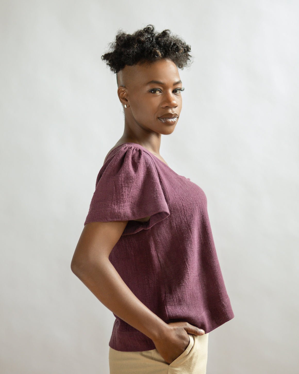 THE NATURALLY DYED SQUARE NECK TOP IN COTTON GAUZE