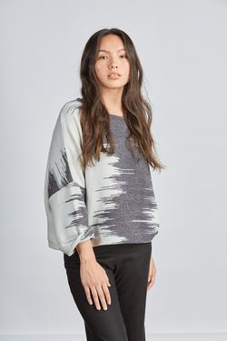 SAMPLE SALE: THE CHROMA T SWEATER