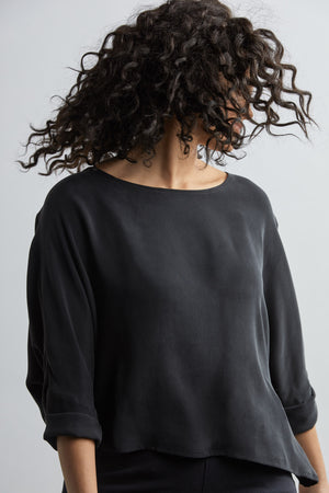 THE T TOP IN SILK CREPE