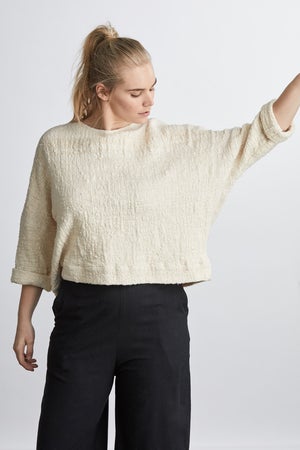 THE MID-WEIGHT T SWEATER