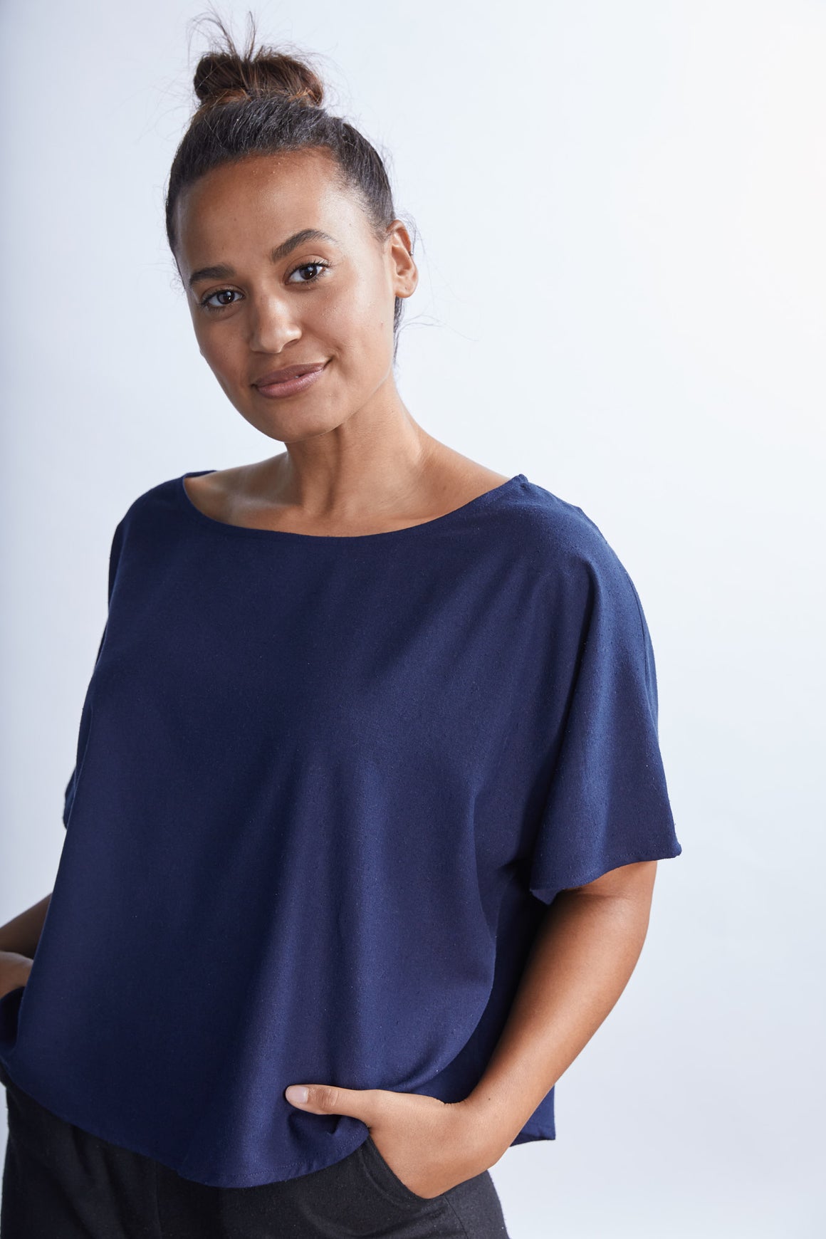 THE BLANK CANVAS TOP