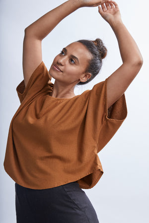 THE BLANK CANVAS TOP